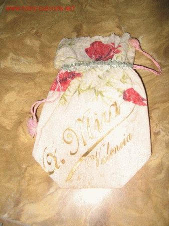 Antig&uuml;edades: Muy antigua bolsa de papel pinocho de G: MIRA (de Valencia) pintado y con cord&oacute;n
