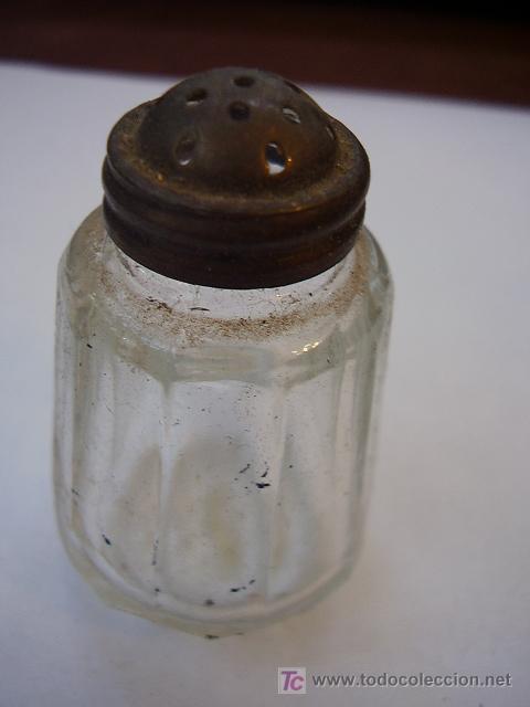 Antig&uuml;edades: Salero de cristal de plata - Foto 1