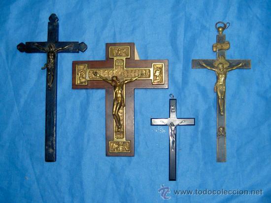 Antig&uuml;edades: LOTE DE 4 CRUCES - Foto 1