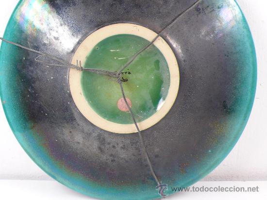 Antigüedades: plato de cerámica, Firmado SERRA. Diámetro: 37 cm. 1940s - Foto 2 - 18123203