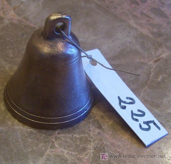 Antig&uuml;edades: ANTIGUA CAMPANILLA DE BRONCE - Foto 1