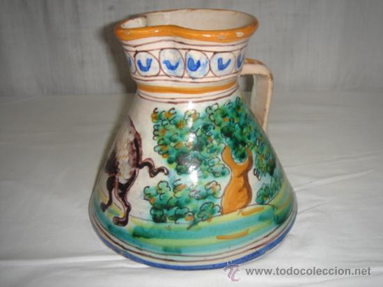 Antig&uuml;edades: JARRA PINTADA A MANO DE TALAVERA, NIVEIRO. SELLO EN BASE.
