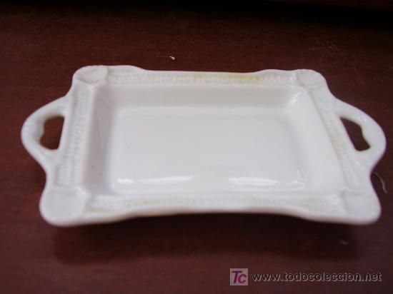 Antig&uuml;edades: Platito porcelana - Foto 1