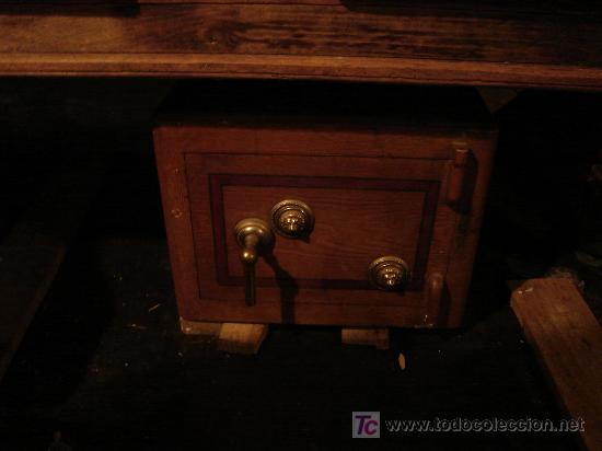 Antig&uuml;edades: Caja Fuerte - Foto 2