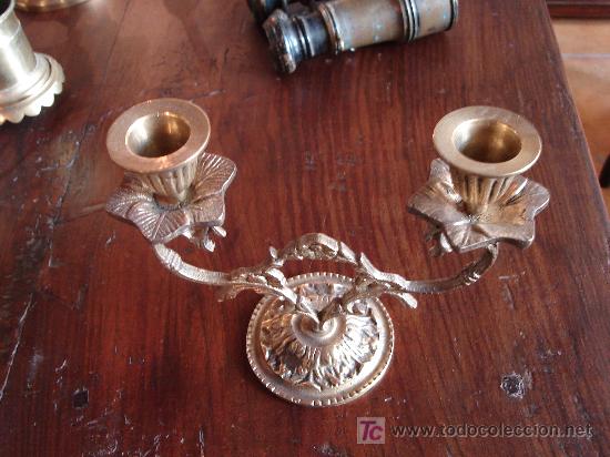 Antig&uuml;edades: Pareja candelabros dos brazos - Foto 2