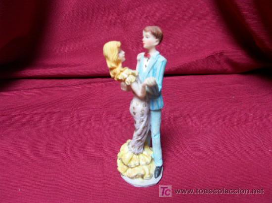 Antig&uuml;edades: pareja bailando