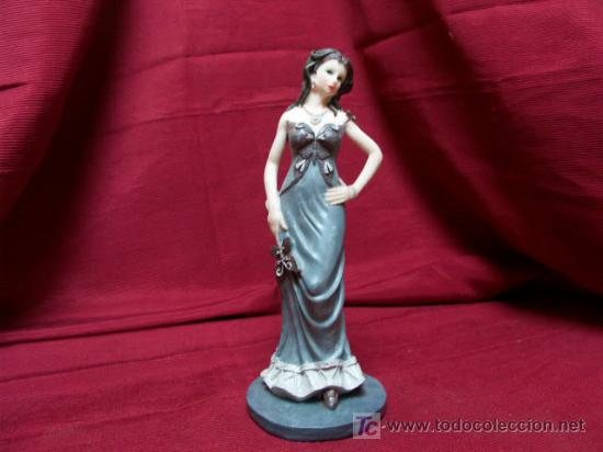 Oggetti Antichi: bonita figura, chica con traje largo de epoca