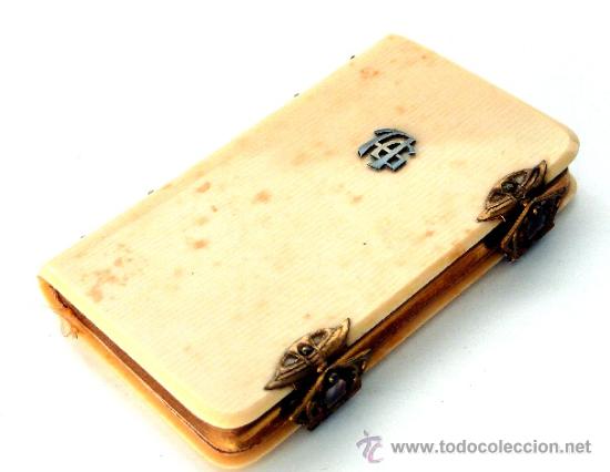 Antig&uuml;edades: DEVOCIONARIO DE PRIMERA COMUNI&Oacute;N CON TAPAS DE GALALITE - A&Ntilde;O 1921 - Foto 1