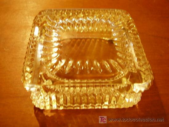 Antig&uuml;edades: Cenicero cristal - Foto 3