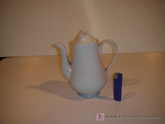 Antig&uuml;edades: cafetera de porcelana bien conservada - Foto 1