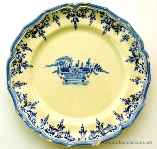 Antig&uuml;edades: ANTIGUO PLATO DE ALCORA AZUL - Foto 1