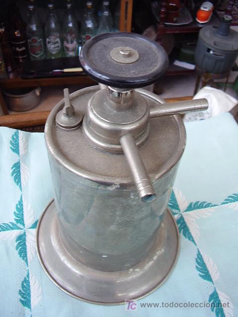 Antiquit&eacute;s: Bote met&aacute;lico Peluqueria