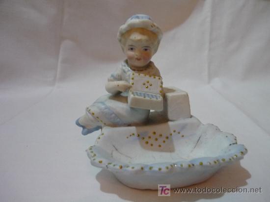 Antig&uuml;edades: Biscuit de ni&ntilde;a cerillera - Foto 2