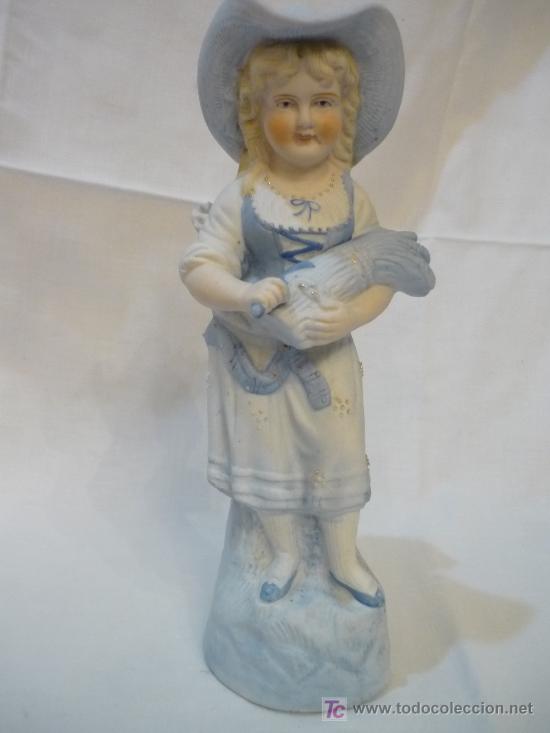 Antig&uuml;edades: Ni&ntilde;a segadora de biscuit - Foto 1