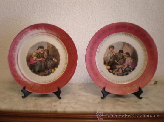 Antig&uuml;edades: DOS PLATOS A JUEGO DE COLECCION - Foto 1