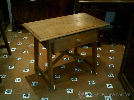 Antig&uuml;edades: Mesa tocinera Antigua. - Foto 2