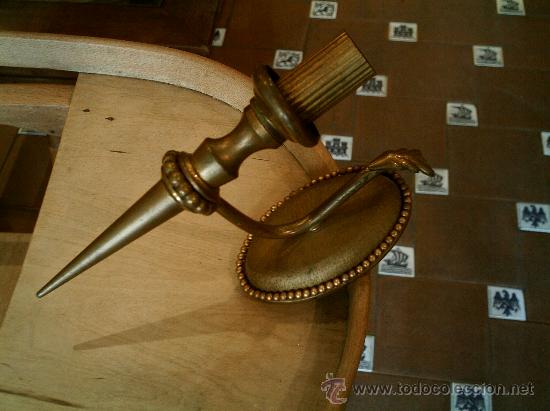 Antig&uuml;edades: Aplique de pared en bronce, antiguo. - Foto 1