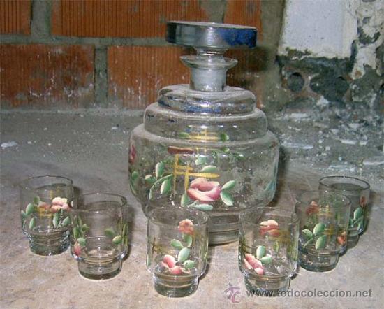 Antig&uuml;edades: Licorera con 6 vasitos. A&ntilde;o 1940 - Foto 2