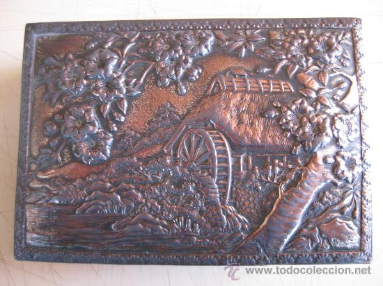 Antig&uuml;edades: CAJA JOYERO CALAMINA CON PATINA DE BRONCE - PAISAJE EN RELIEVE