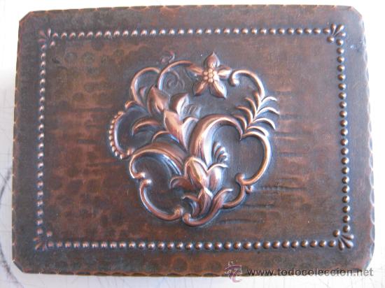 Antig&uuml;edades: CAJITA JOYERO EN COBRE O SIMILAR