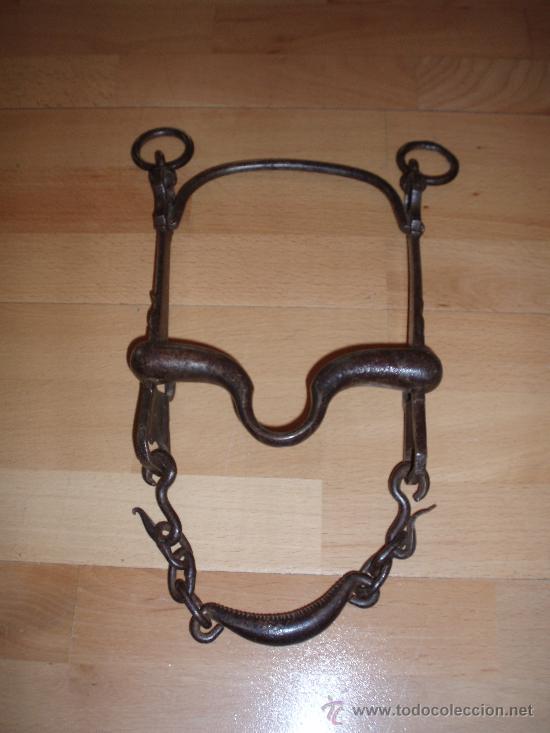 Antig&uuml;edades: BOCADO DE CABALLO - Foto 1
