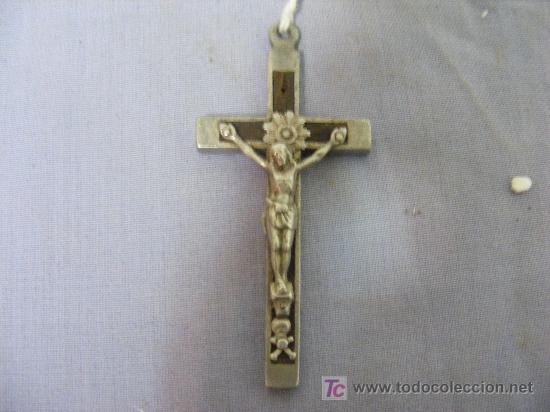 Antig&uuml;edades: Cruz en metal - Foto 4