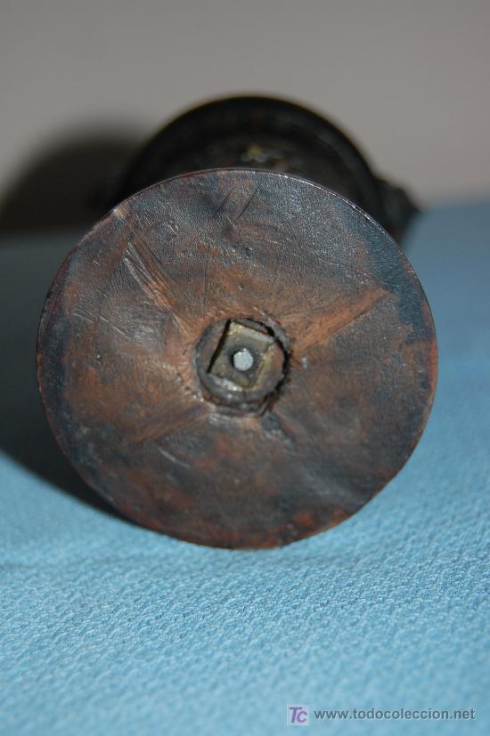 Antig&uuml;edades: COPA DE BRONCE ESTILO IMPERIO CON RELIEVE Y BASE EN MADERA FINALES S XIX - Foto 5