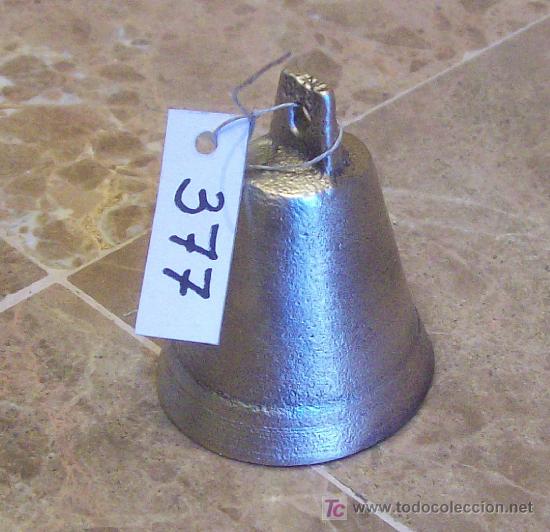 Antig&uuml;edades: ANTIGUA CAMPANILLA DE BRONCE - Foto 1