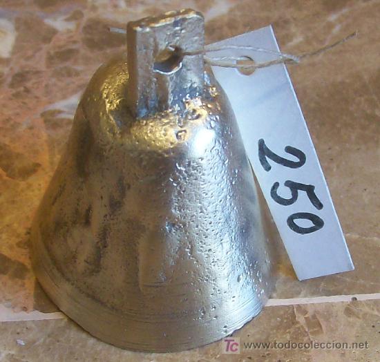 Antig&uuml;edades: ANTIGUA CAMPANILLA DE BRONCE - Foto 1