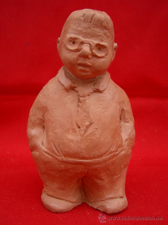 Antig&uuml;edades: ESCULTURA DE BARRO FIRMADA CACHO. - Foto 1