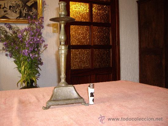Antig&uuml;edades: CANDELABRO DE BRONCE MUY ANTIGUO - Foto 2