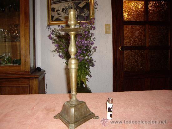 Antig&uuml;edades: CANDELABRO DE BRONCE MUY ANTIGUO - Foto 3