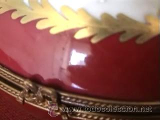 Antig&uuml;edades: HUEVO PORCELANA - Foto 2