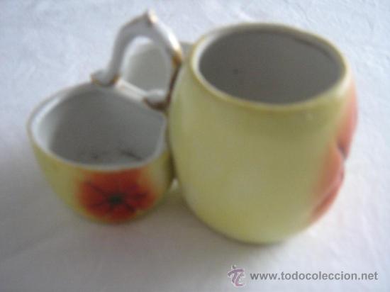 Antig&uuml;edades: ANTIGUO ESPECIERO DE PORCELANA - Foto 1