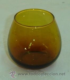 Oggetti Antichi: VASO DE CRISTAL COLOR AMBAR-MEDIDA 7*7 CMS.