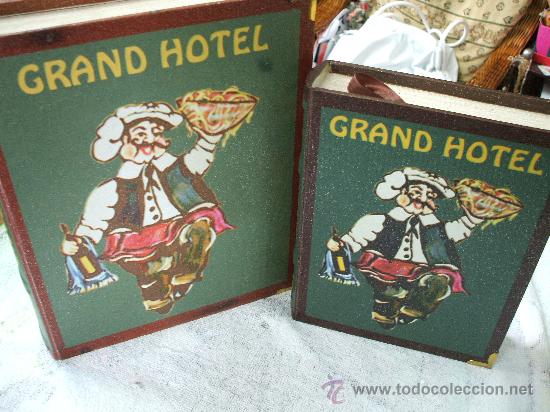 Antig&uuml;edades: Pareja de cajas de madera decoradas - Foto 1