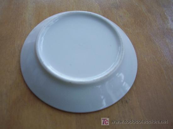 Antig&uuml;edades: Platito porcelana flores - Foto 2