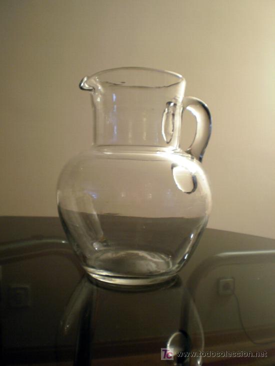 Antig&uuml;edades: Jarra de agua  de vidrio popular - Foto 1