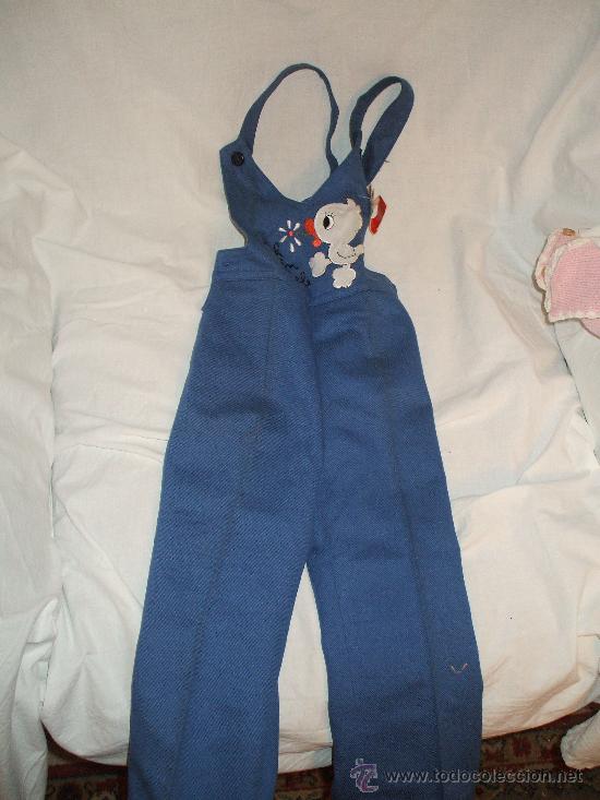 Antig&uuml;edades: Pantalon con peto bordado - Foto 1