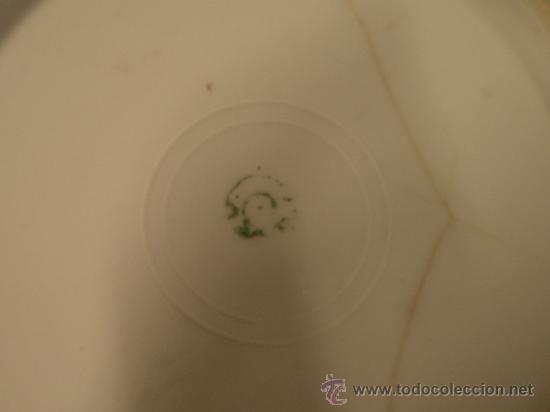 Antig&uuml;edades: Plato peque&ntilde;o de 19 cms de di&aacute;metro aprox. - Foto 2