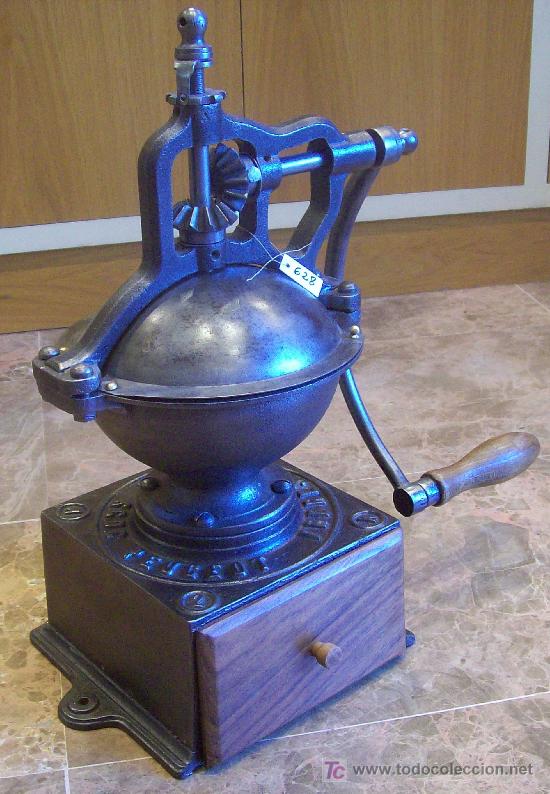 Antiquit&eacute;s: ANTIGUO MOLINILLO DE CAFE