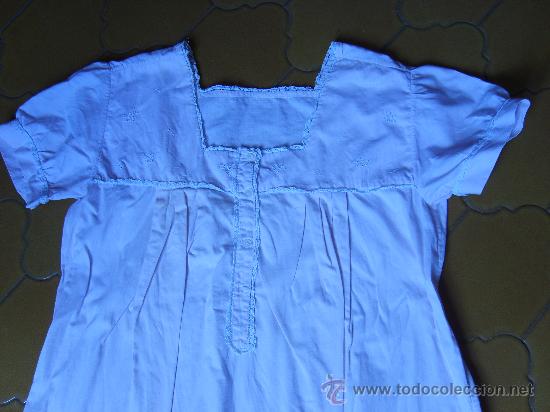 Antig&uuml;edades: Detalle camis&oacute;n - Foto 2