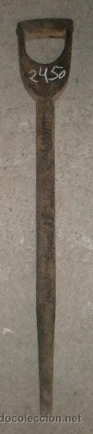 Antig&uuml;edades: Mango de pala, antiguo, de 1 pieza, largo total 75 cms - Foto 1