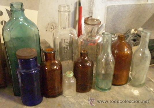 Antig&uuml;edades: Lote de 10 frascos, de 6 a 20 cms - Foto 1