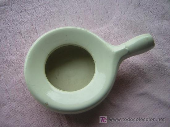 Antig&uuml;edades: ESCUPIDERA DE CERAMICA BLANCA - Foto 1