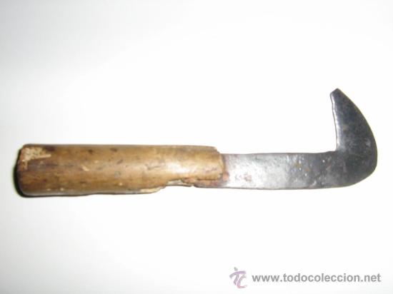 Antig&uuml;edades: ANTIGUO UTIL VENDIMIA - Foto 1