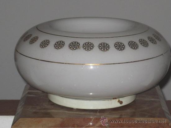 Antiques: PLAFON PARA COLGAR EN BLANCO CON DECORACION DORADA