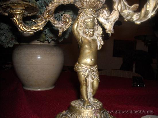 Antig&uuml;edades: ANTIGUO CANDELABRO BRONCE TRES BRAZOS. - Foto 2