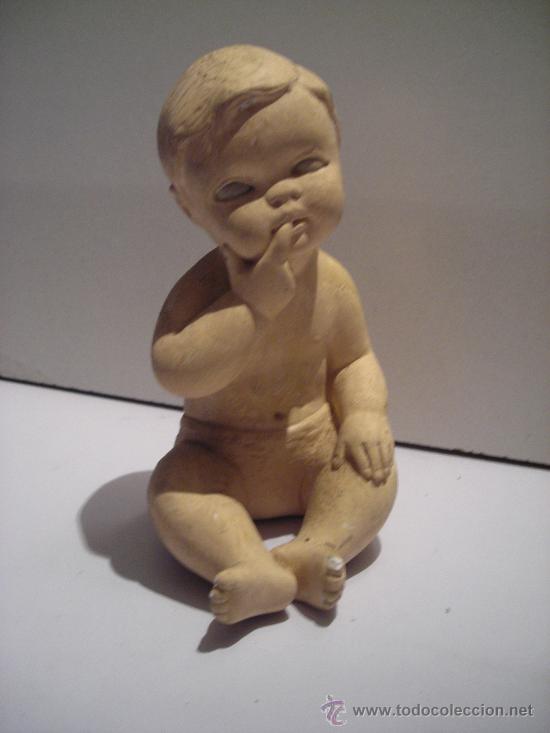 Antiques: FIGURA  SIN PINTAR NI&Ntilde;O ( CON EL DEDO EN LA BOCA )