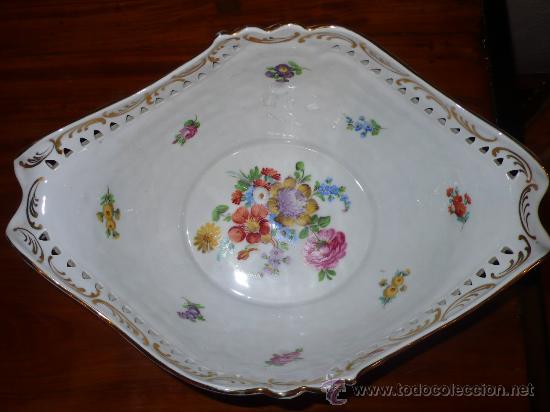Antig&uuml;edades: CENTRO DE MESA EN PORCELANA DE DRESDE. - Foto 2